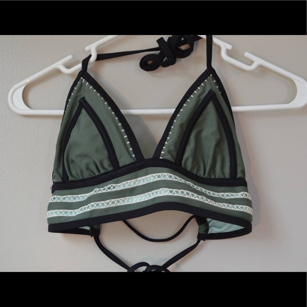 bikini top